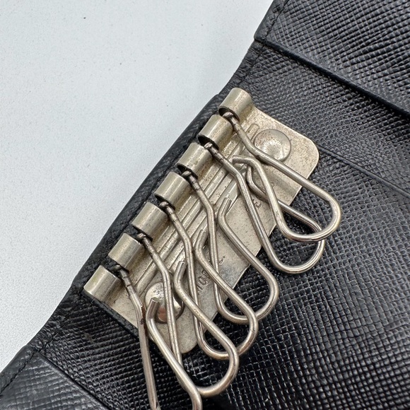 Prada nylon key and card holder - Picture 7 of 9